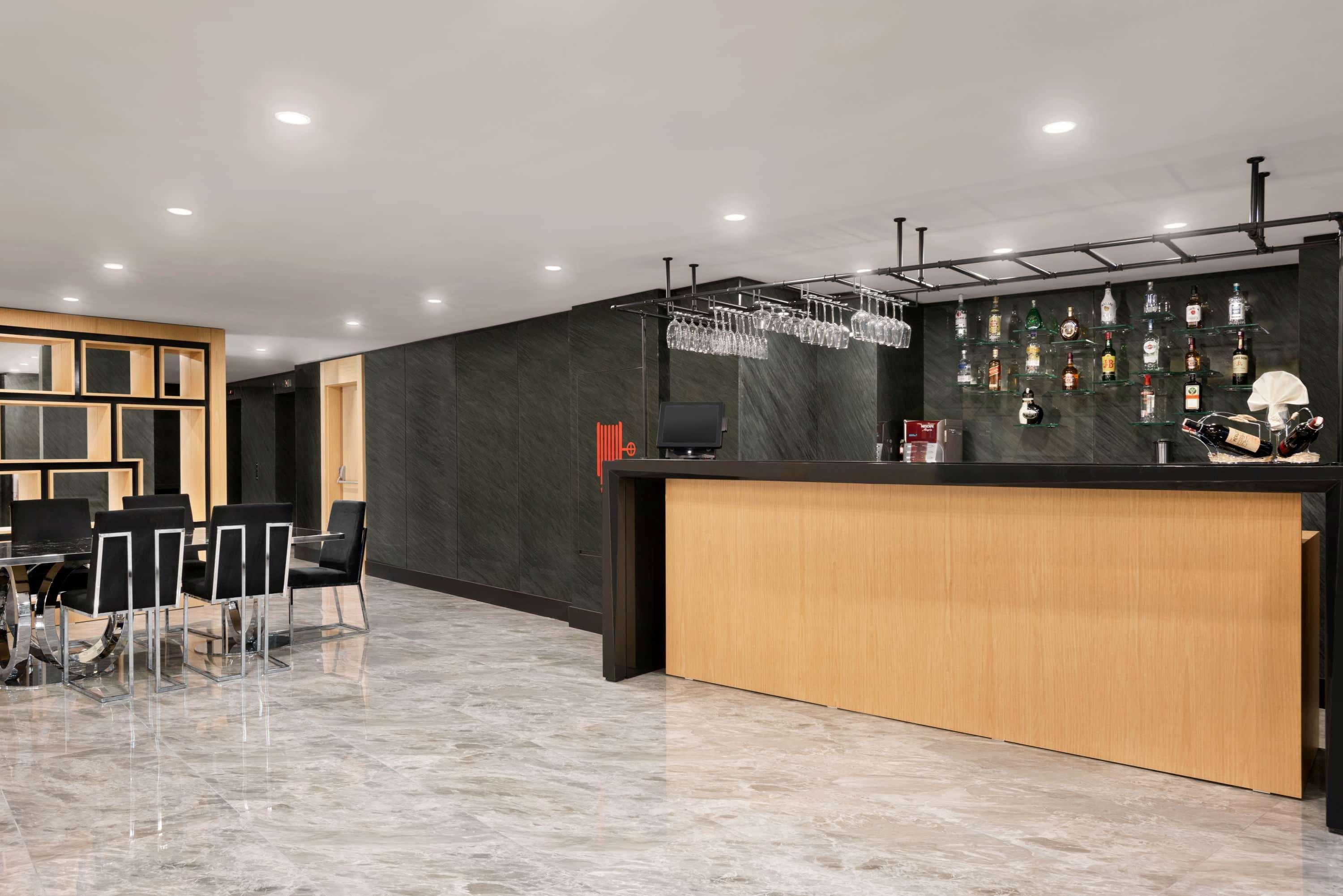 Отель Ramada By Wyndham Sakarya Hendek Экстерьер фото