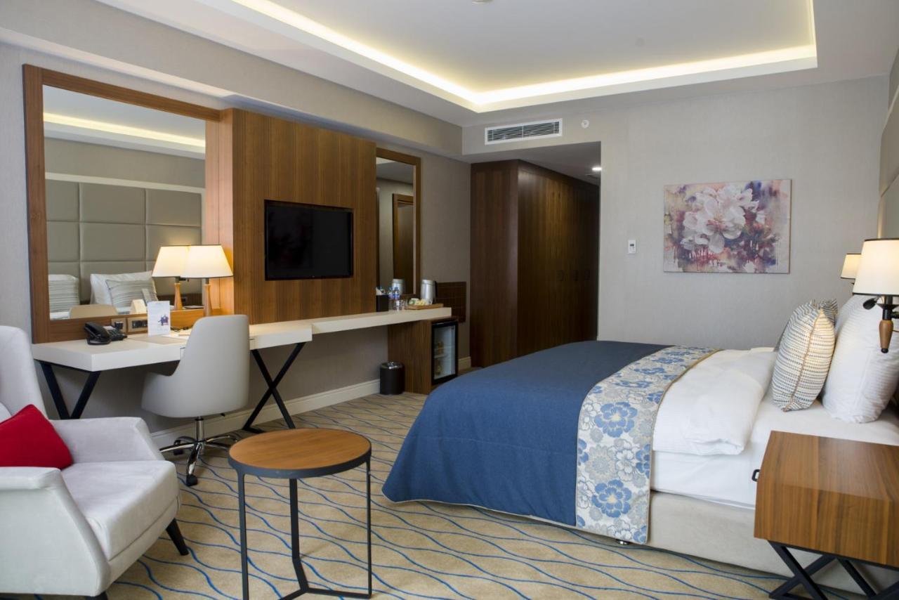 Отель Ramada By Wyndham Sakarya Hendek Экстерьер фото